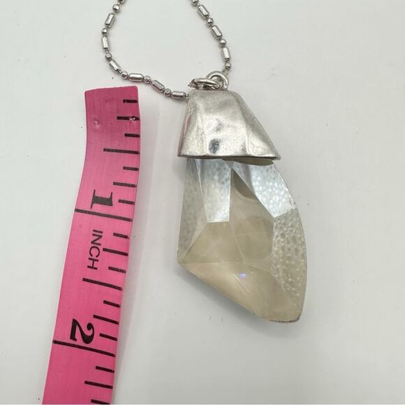 NWT Chico’s Smoky Grey Pendant Slver Tone Chain Long Necklace - Picture 4 of 7